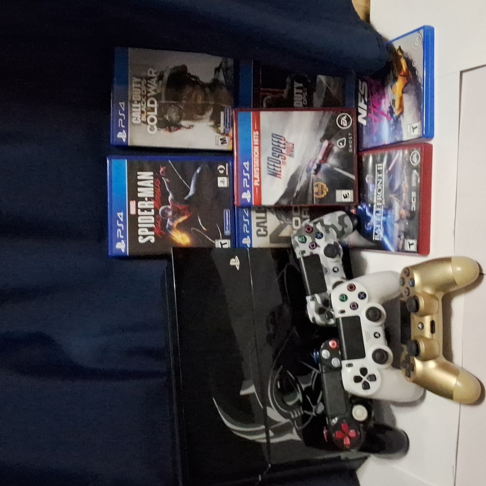 Limited edition Playstation 4 lot